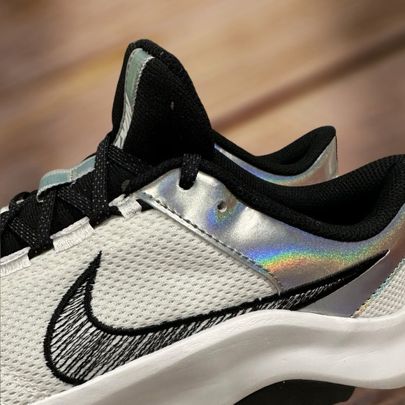 Women Nike Legend Essential 3 Next Nature Premium Training Sneakers, Size 11. - Picture 7 of 11